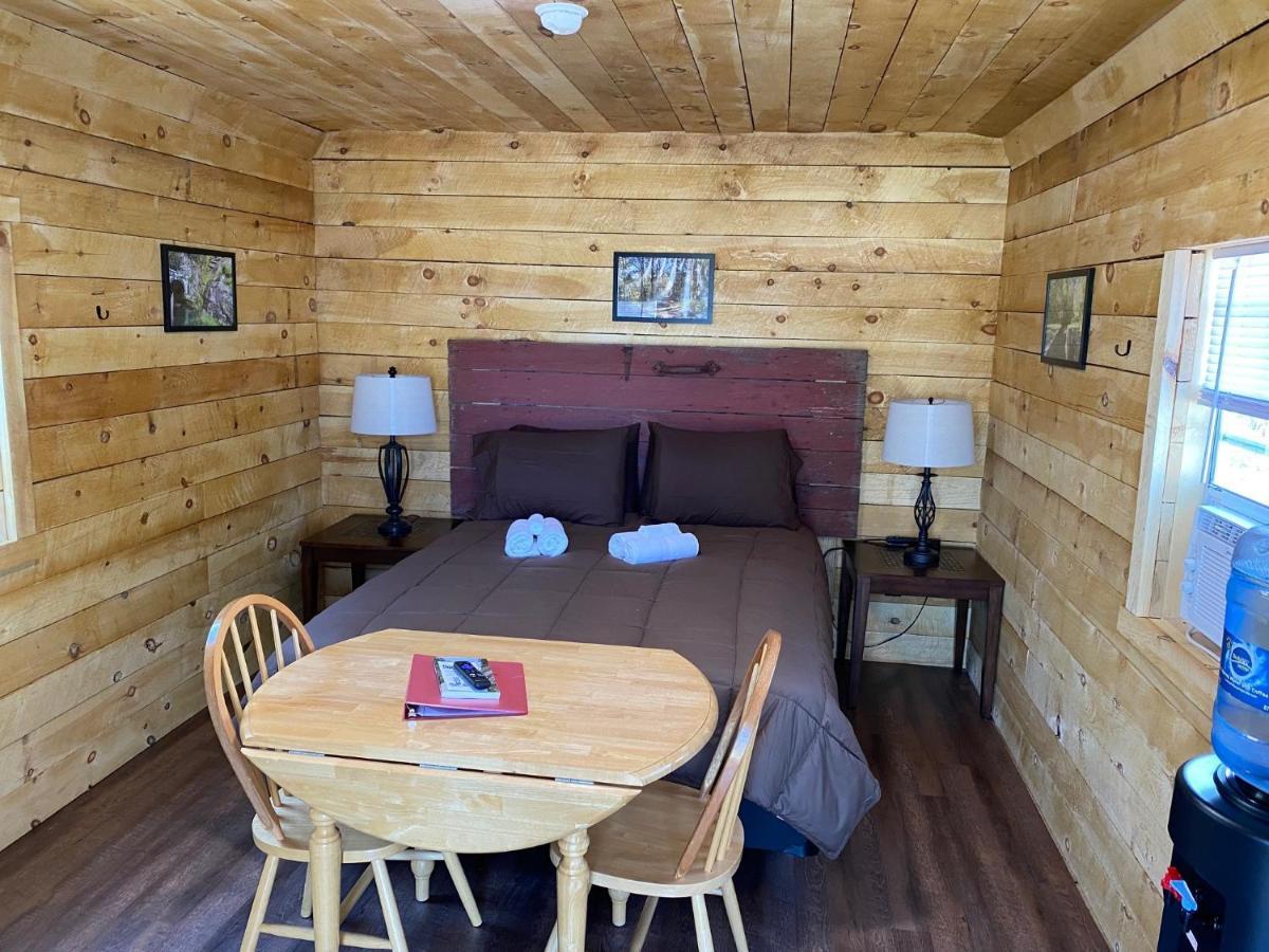 Canal Cabins Paw Paw Dış mekan fotoğraf