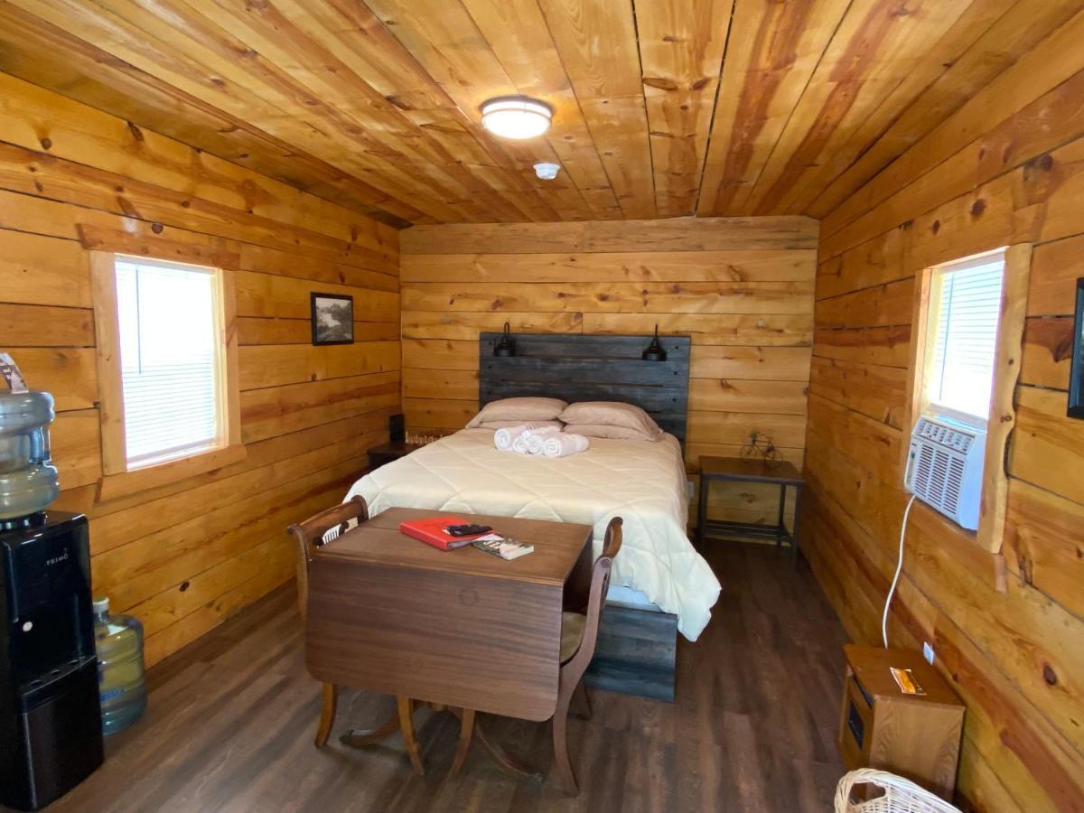 Canal Cabins Paw Paw Dış mekan fotoğraf