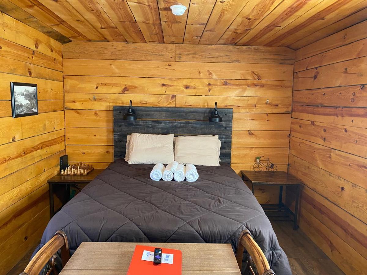 Canal Cabins Paw Paw Dış mekan fotoğraf