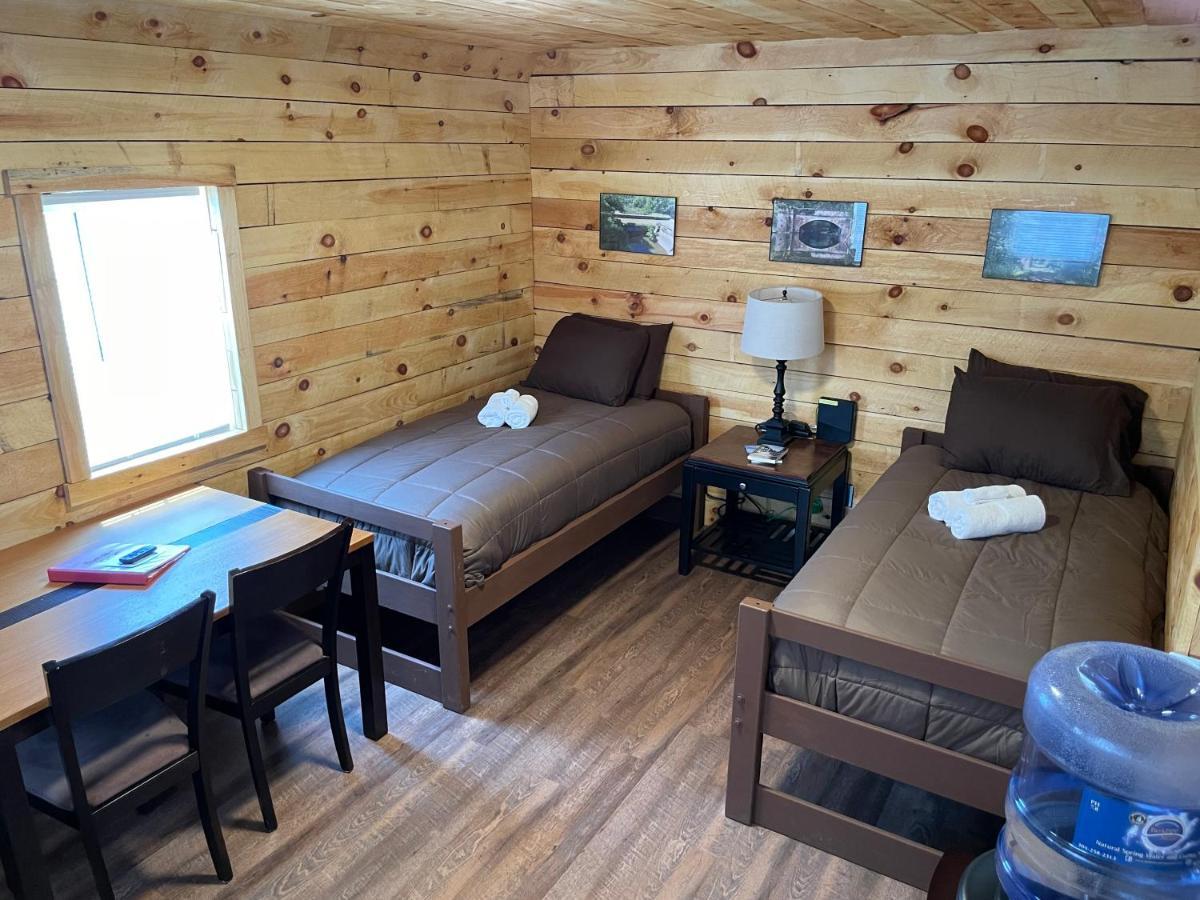 Canal Cabins Paw Paw Dış mekan fotoğraf