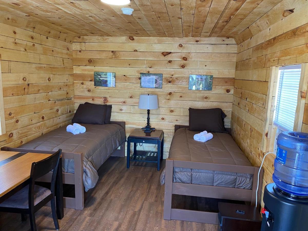 Canal Cabins Paw Paw Dış mekan fotoğraf
